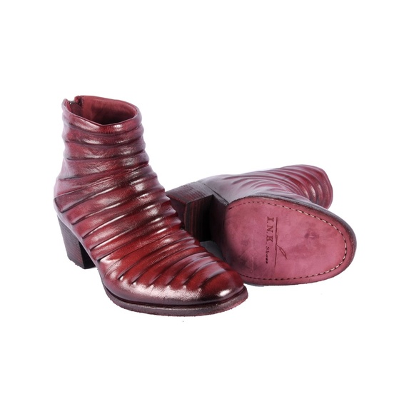 Lovely artisan craftsmanship work on Ink ankle Ank - Picture 3 of 6